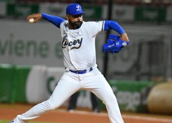 Valdez lanza en grande; Licey cae ante Gigantes