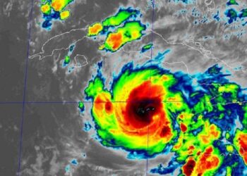 Rafael se convertirá en un huracán mayor antes de tocar tierra al oeste de Cuba