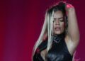 Karol G se disculpa tras la polémica por la canción ‘+57’, señalada por sexualizar a las niñas