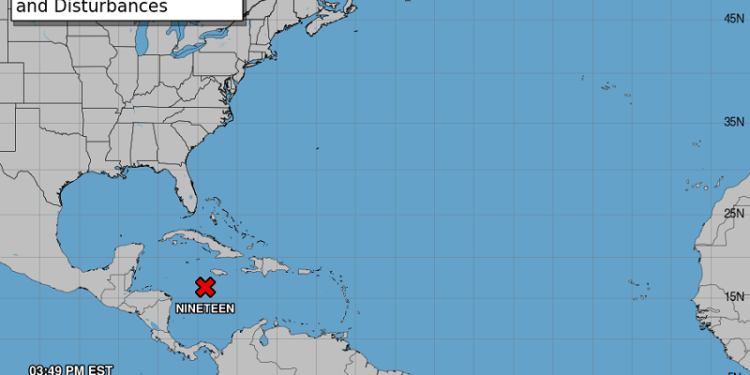 Avión Cazahuracanes investigará el área de baja presión (AL99)