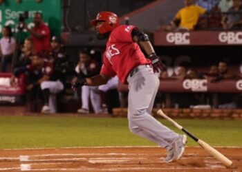 Yamaico la saca en primera victoria de Gigantes sobre Leones