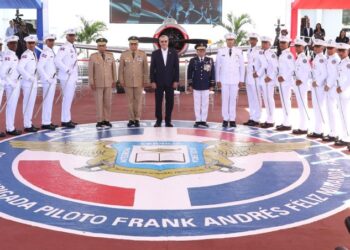 Presidente Abinader encabeza graduación de 29 cadetes de la Fuerza Aérea