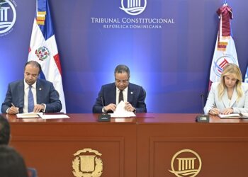 Tribunal Constitucional y Banco de Reservas firman acuerdo de colaboración