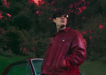 Adriel Favela estrena «Todo Es Rojo»