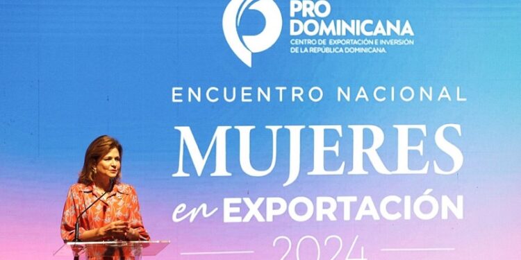 Vicepresidenta destaca avances del liderazgo femenino en el sector exportador