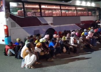 Arrestan cabecilla de red de tráfico de indocumentados