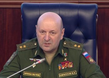 El jefe de las Tropas rusas de Defensa NBQ muere por una explosión en Moscú