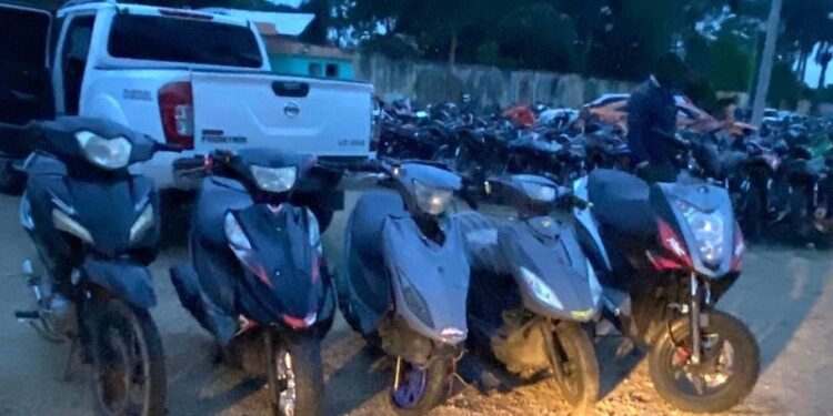 DIGESETT retiene 13 motocicletas en operativo de carreras clandestinas