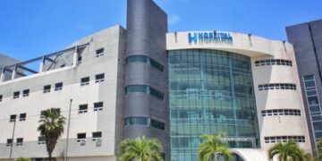 Hospital Ney Arias Lora refuerza áreas del centro de salud por Fin de Año