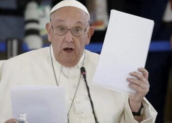 Papa vuelve censurar “ametrallamientos contra niños” en Gaza