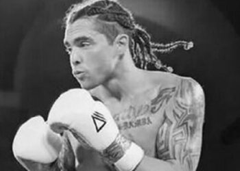 El boxeador Paul Bamba muere una semana después de ganar el título mundial