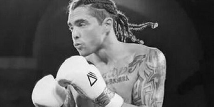 El boxeador Paul Bamba muere una semana después de ganar el título mundial