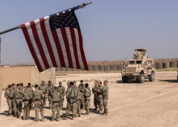 Inteligencia rusa: EE.UU. y el Reino Unido preparan atentados terroristas contra bases militares rusas en Siria