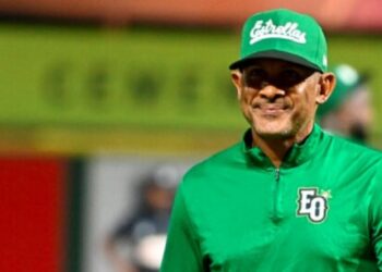 Fernando Tatis, a ley de tres triunfos para su mayor cantidad en una temporada