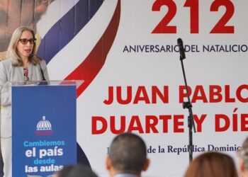 Minerd inicia celebración del 212 aniversario del natalicio de Juan Pablo Duarte