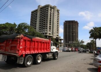 Intrant y ADN prohíben prohíben tránsito vehículos pesados en el Malecón