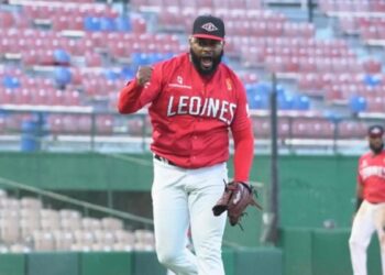 Un Cueto imbateable y tórrida ofensiva conducen triunfo sobre Estrellas