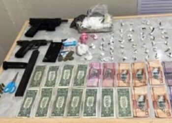 Policía desmantela punto de venta de drogas