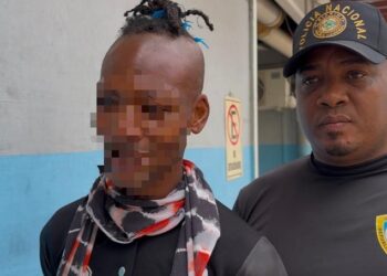 Policía apresa a «La Deligencia y/o Califa Mala Fe», le ocupan motocicleta robada