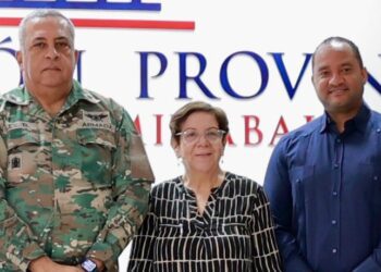 DGM abrirá extensiones en cada provincia para agilizar y mejorar la gestión migratoria