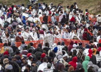 Trump prepara sus deportaciones masivas de migrantes: así serán sus macrorredadas