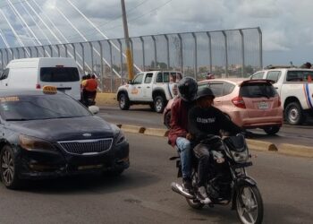 Obras Públicas abre tránsito total por el Puente Francisco del Rosario tras concluir trabajos a las juntas expansivas