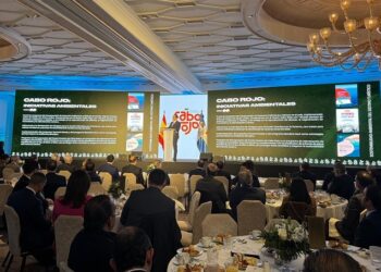 Cabo Rojo es presentado en Fitur como un destino modelo en materia de sostenibilidad