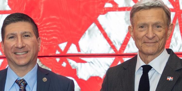 Canciller presenta a empresarios de EEUU proyección de RD de cara a la X Cumbre de las Américas