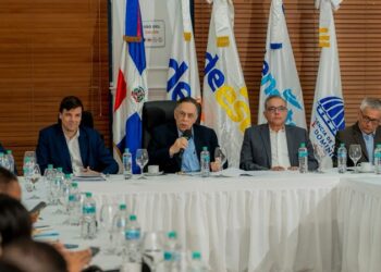 Recaudación de empresas distribuidoras de electricidad alcanza los USD2.040 millones anuales en 2023 y 2024