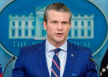 Jefe del Pentágono: intervenir en México para combatir a los cárteles «está sobre la mesa»