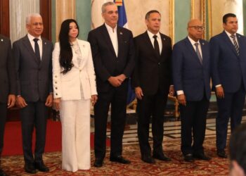 Consejo de la Magistratura juramenta a Yeni Berenice Reynoso como procuradora general