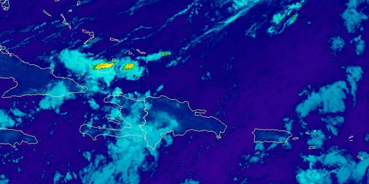 Vaguada favorece aguaceros, tronadas y ráfagas de viento en el noroeste, suroeste y centro del país