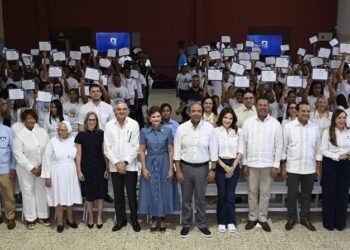 Banreservas y Minerd inician Programa Nacional de Educación Financiera en centros educativos