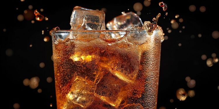 Este hábito común puede aumentar el riesgo de cáncer oral