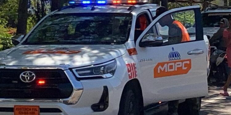 Un muerto y un herido tras deslizarse un camión en La Vega