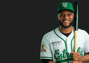 Estrellas vuelven a firmar a Robinson Canó