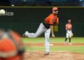 Estrellas contratan lanzador Esmil Rogers