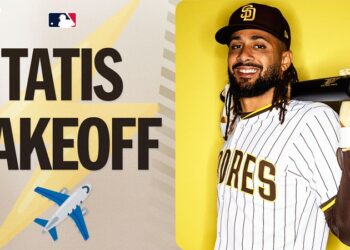 ¡Qué tabla! Tatis da jonrón ante recta a 99.4 mph de Hunter Greene