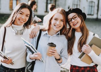 Predicen qué generación será la más rica dentro de una década