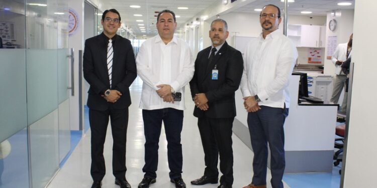Hospital Cabral y Báez reafirma compromiso con una atención oportuna para pacientes de las 14 provincias del Cibao