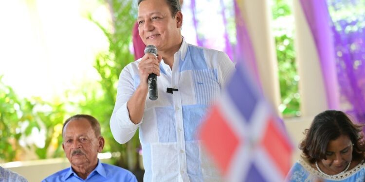 Abel Martínez llama a impulsar el sentimiento nacionalista
