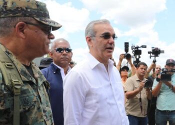 Presidente Abinader supervisa valla perimetral y garantiza seguridad nacional
