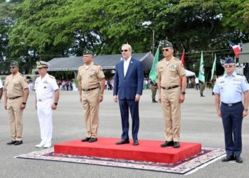 Presidente Abinader encabeza graduación de 820 soldados del Ejército