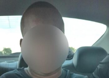 Policía Cibernética arresta a hombre por estafa en venta de boletos aéreos