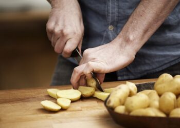 Un popular tubérculo cura mejor el estómago que los medicamentos