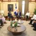 Presidente Abinader recibe al canciller y primer secretario del gabinete de Kenia