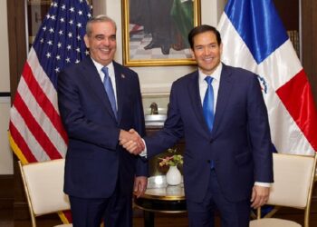 Presidente Abinader y Marco Rubio abordan crisis haitiana en reunión bilateral en Washington