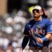 Con los Rangers necesitando una chispa, Osuna causa impacto en victoria