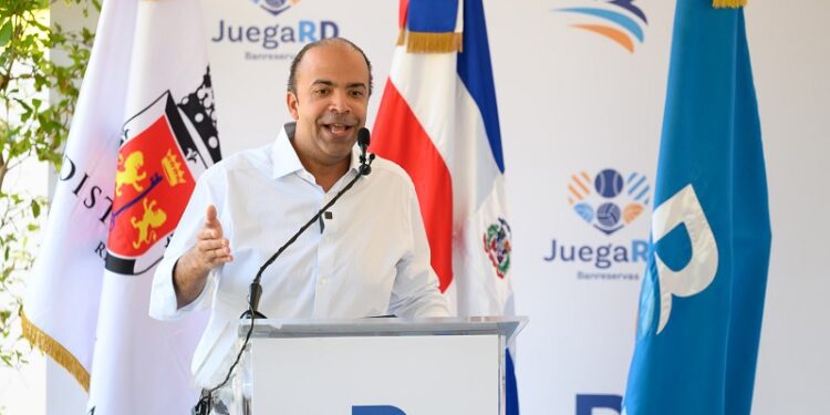 Banreservas lanza “Juega RD” con el remozamiento del Play Los Restauradores, en el Mirador Sur