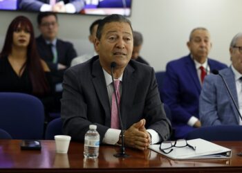 Respaldan proyecto transformaría el malecón de Cataño en zona de turismo gastronómico